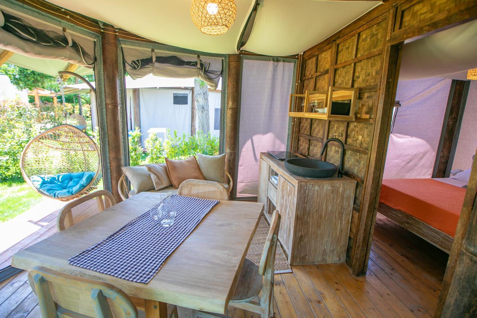 Camp & - La Caravella Camping Procida